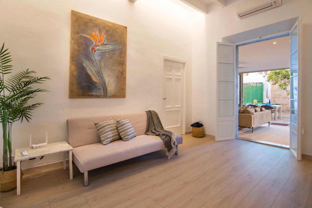 Casa La Limonera. Townhouse With Pool For Up To 6 Persons In Vakantiehuis *