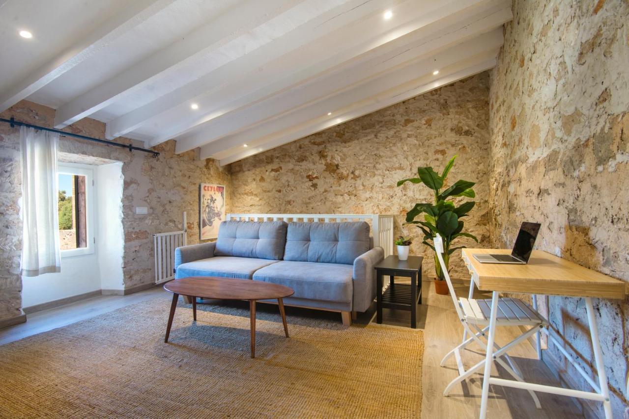 Casa La Limonera. Townhouse With Pool For Up To 6 Persons In Vakantiehuis *