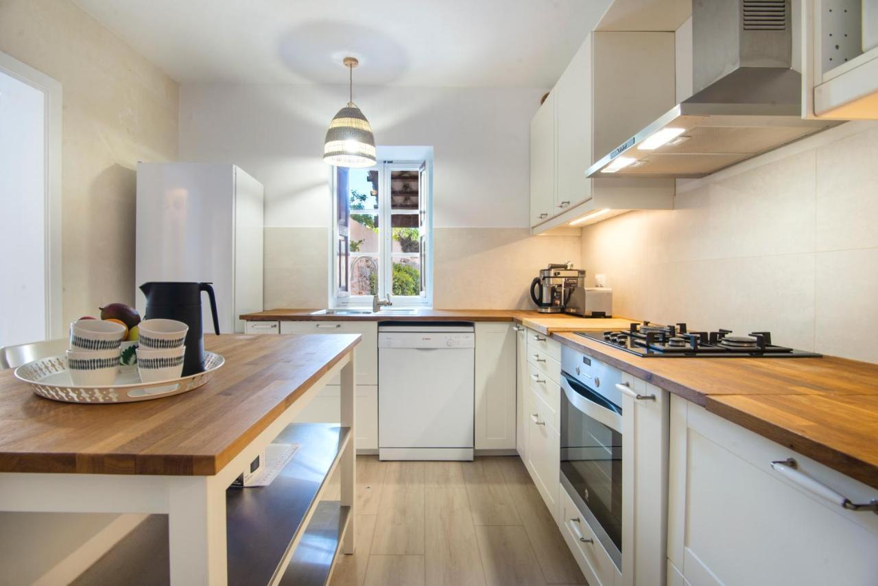 Casa La Limonera. Townhouse With Pool For Up To 6 Persons In Vakantiehuis