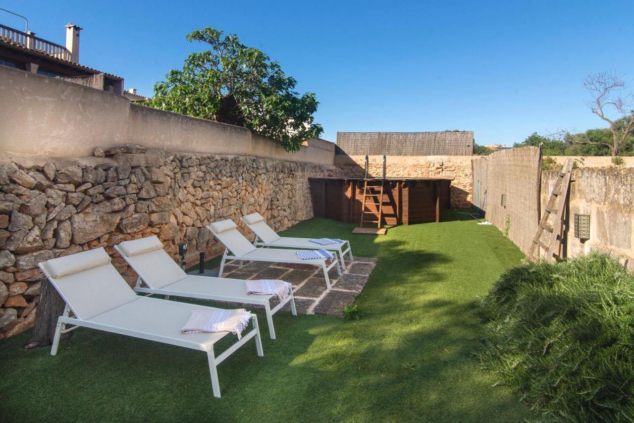 Vakantiehuis Casa La Limonera. Townhouse With Pool For Up To 6 Persons In Santanyí